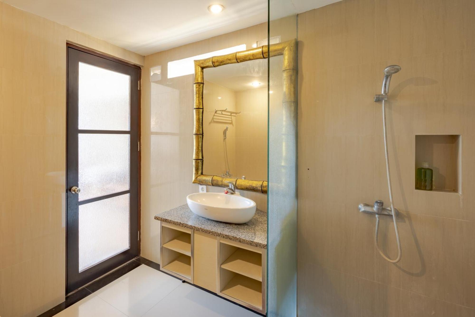 Canggu Spirit Guest House Εξωτερικό φωτογραφία